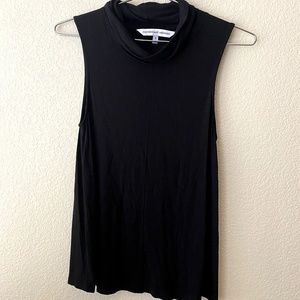 Cupcakes and cashmere Womens CG35251 Sleeveless Shirt Top black Size Small